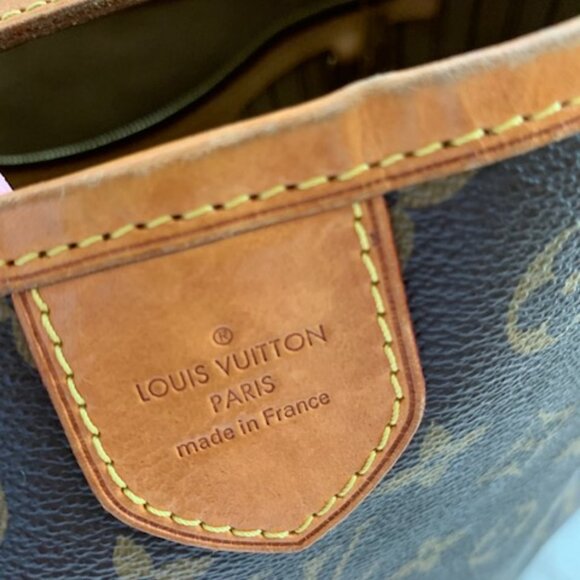 Louis Vuitton Delightful PM purse - Picture 9 of 16